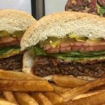 BACON CHEESEBURGER & FRIES